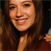 Estudiante de Girona para dar classes a niños y adolescentes